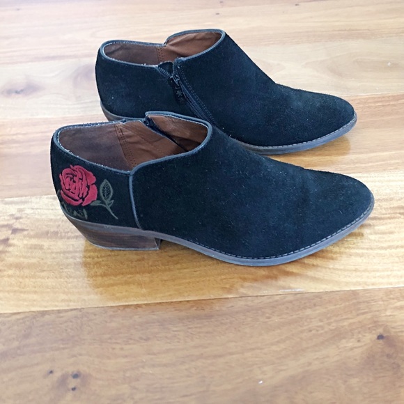 Rare Lucky Brand Boots - Picture 5 of 6